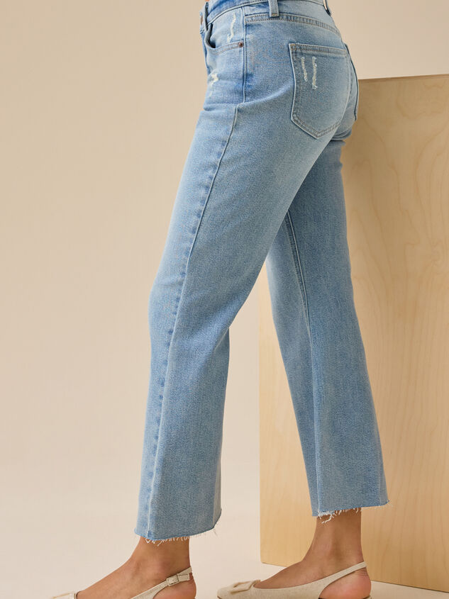 Laurie Flare Jeans Detail 4 - TULLABEE