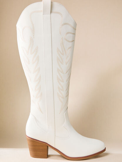 Sierra Wide Width & Calf Boots - TULLABEE