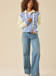 Kiley Fair Isle Zip Up Sweater Detail 3 - TULLABEE