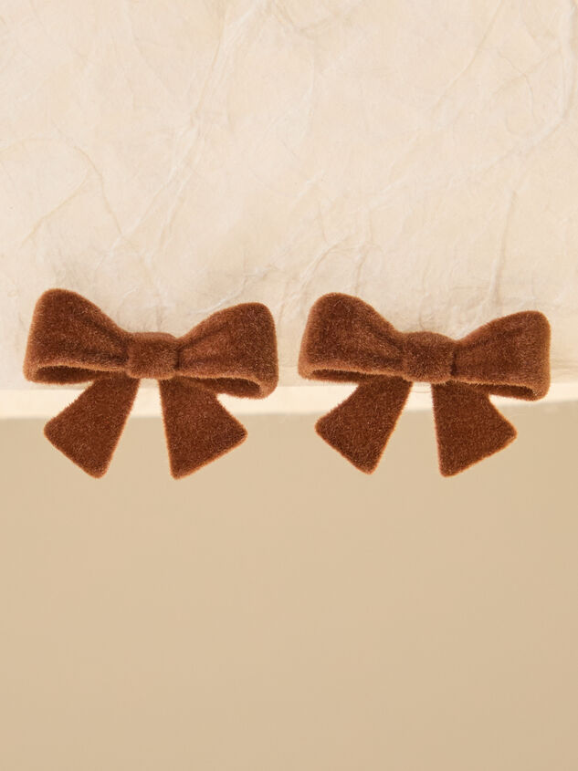 Holiday Velvet Bow Earring Detail 2 - TULLABEE