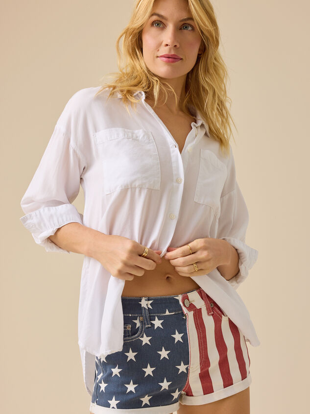 Mary American Flag Denim Shorts Detail 3 - TULLABEE