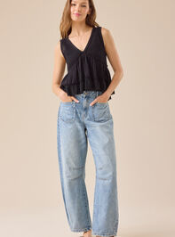Jasper Mid Rise Barrel Jeans - TULLABEE