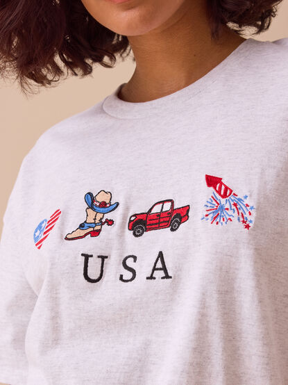 USA Embroidered Oversized Tee - TULLABEE