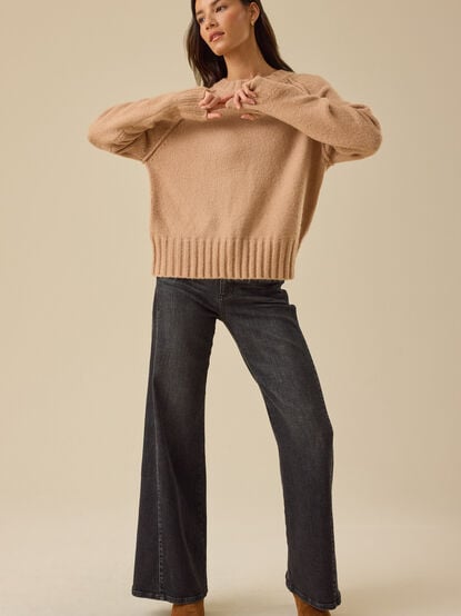 Laurel Raglan Sweater - TULLABEE