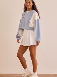 Colorblock Supersoft Hoodie Detail 2 - TULLABEE