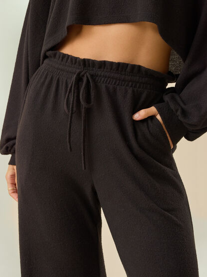 Sofie Lounge Pants - TULLABEE