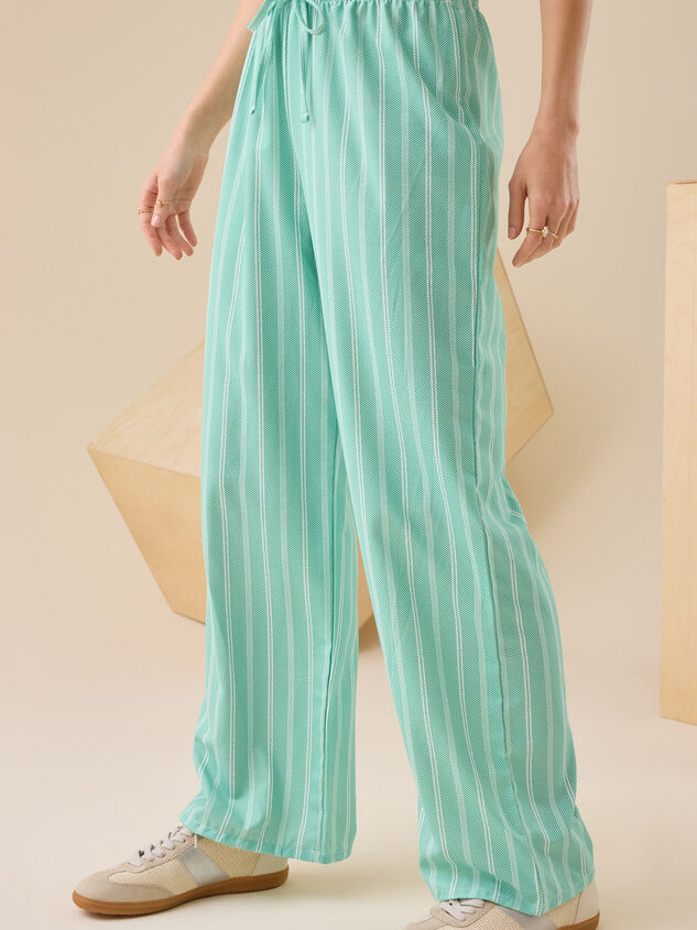 Jaylyn Striped Pants Detail 4 - TULLABEE