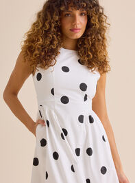 Eloria Polka Dot Maxi Dress Detail 3 - TULLABEE
