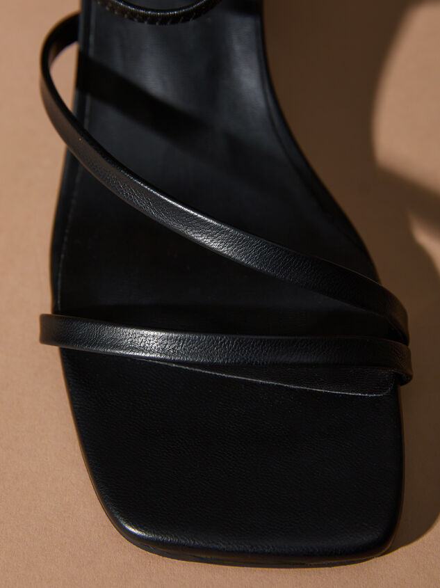 Strappy Block Heel Detail 3 - TULLABEE