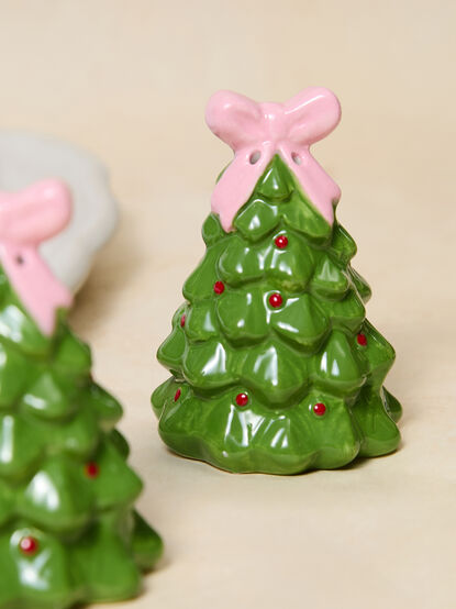 Twinkle Tree Salt & Pepper Shakers - TULLABEE