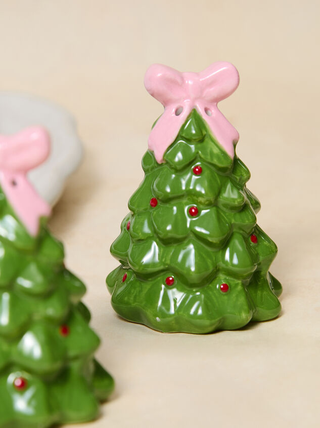 Twinkle Tree Salt & Pepper Shakers Detail 2 - TULLABEE
