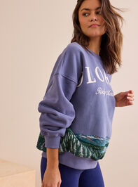 Rocky Mountains Fleece Pullover Detail 4 - TULLABEE