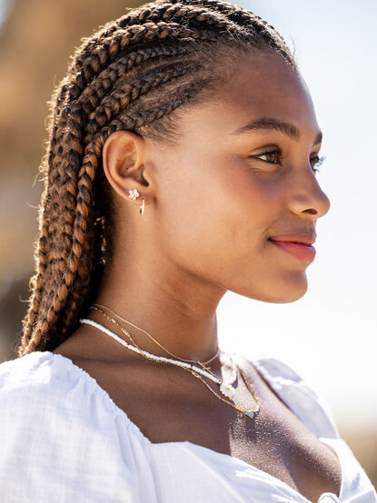 Karina Earring Set - TULLABEE