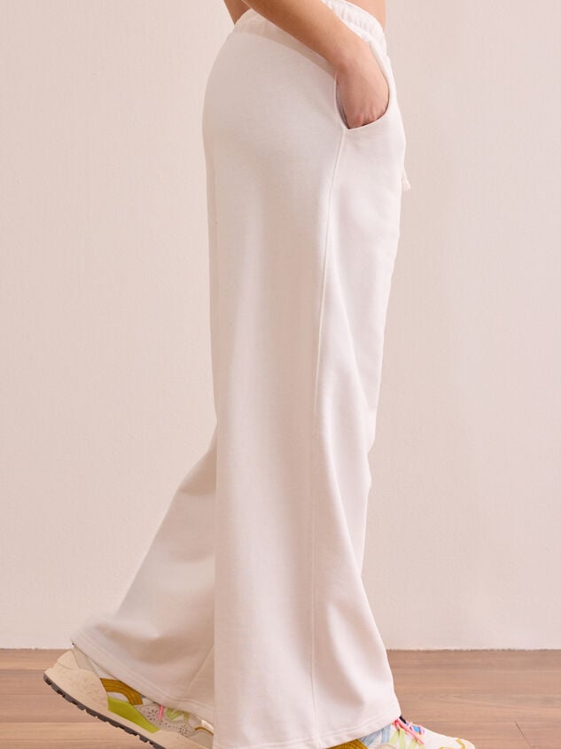 Soft Motion Wide Leg Pants Detail 4 - TULLABEE