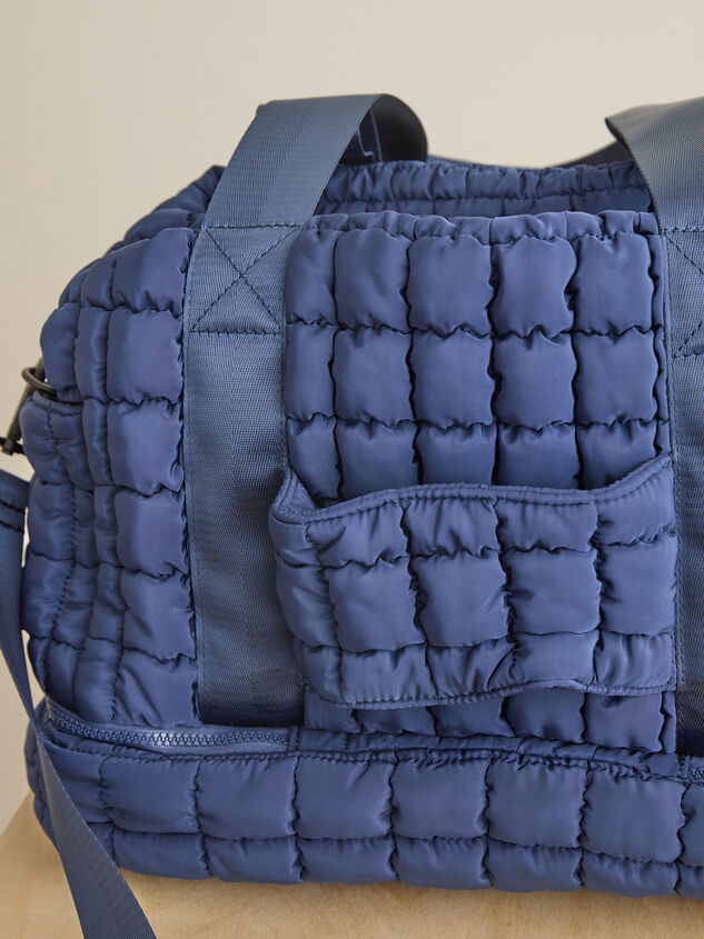 Level Up Puffer Tote Bag Detail 4 - TULLABEE