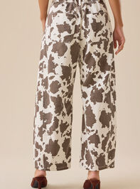 Lanie Cow Print Barrel Pant Detail 5 - TULLABEE