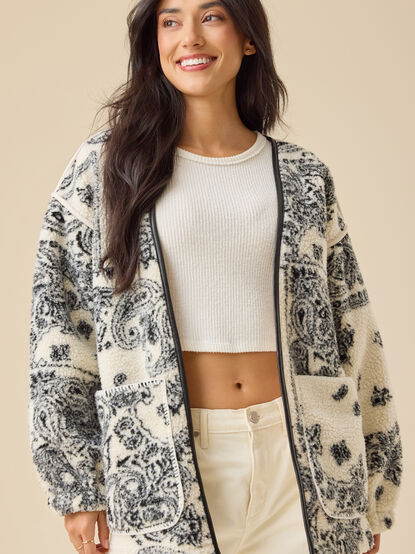 Lora Sherpa Coat - TULLABEE