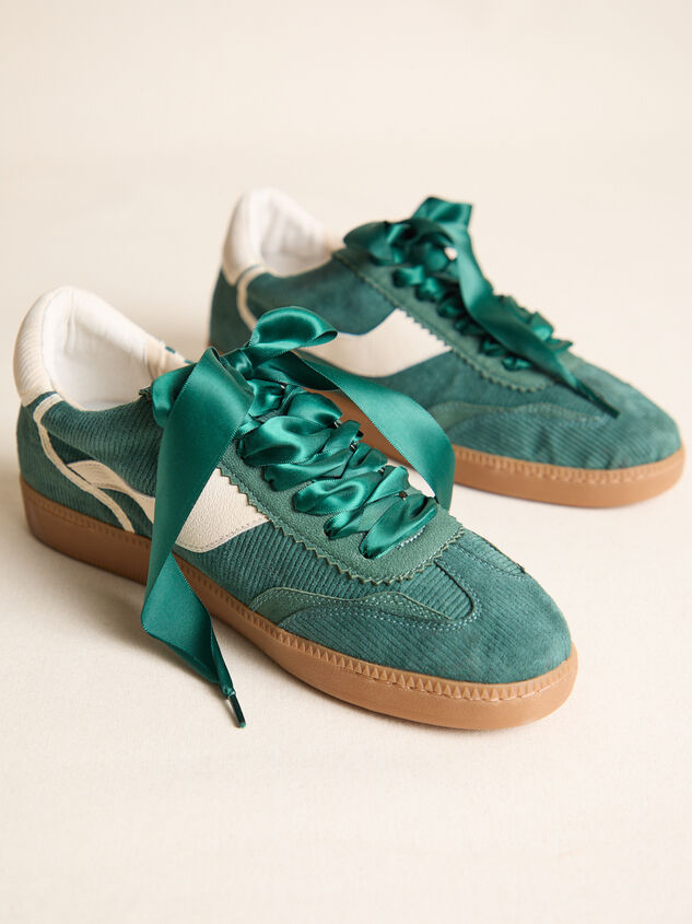 Notice Sneakers By Dolce Vita Detail 2 - TULLABEE