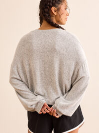 Soft Horizon Balloon Sleeve Tee Detail 5 - TULLABEE