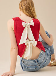 Bonnie Bow Back Vest Detail 4 - TULLABEE