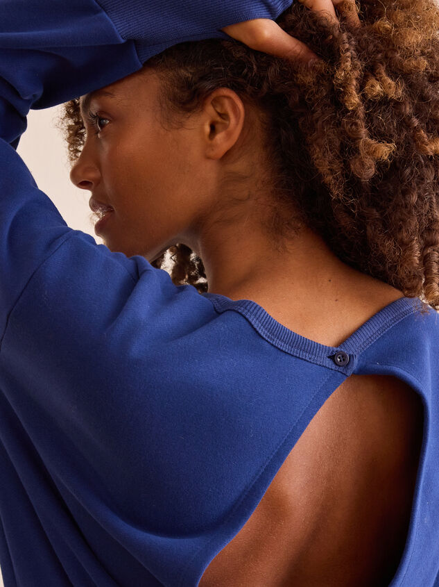 Momentum Sweatshirt Dress Detail 5 - TULLABEE