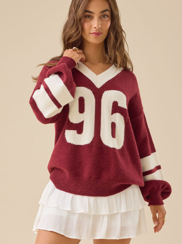 Kara 96' Oversized Sweater Detail 2 - TULLABEE
