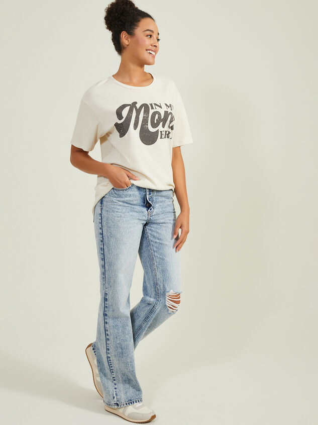 In My Mom Era Graphic Tee - TULLABEE