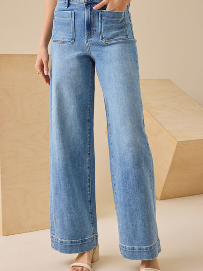 Reid Wide Leg Jeans - TULLABEE