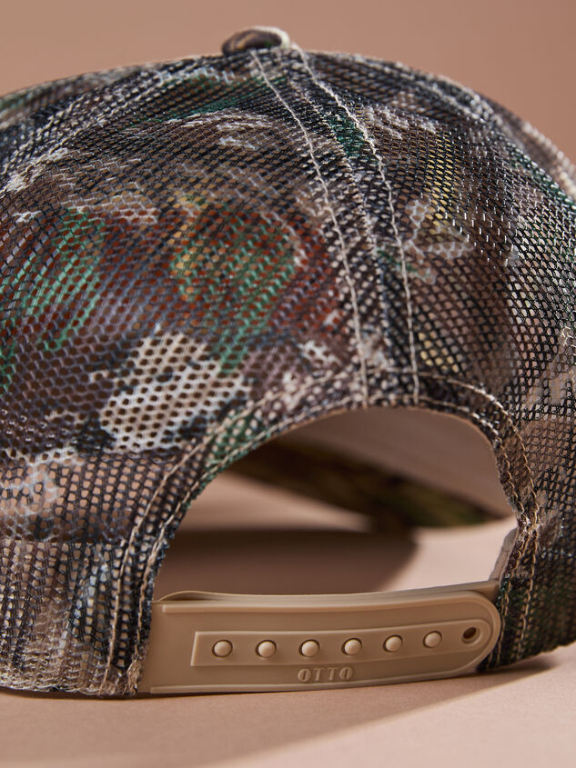 Professional Tailgater Camo Trucker Hat Detail 3 - TULLABEE