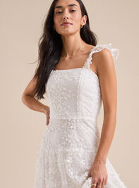 Kallie Lace Tiered Maxi Dress Detail 3 - TULLABEE