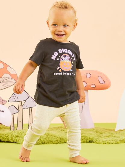 No Diggity Graphic Tee - TULLABEE