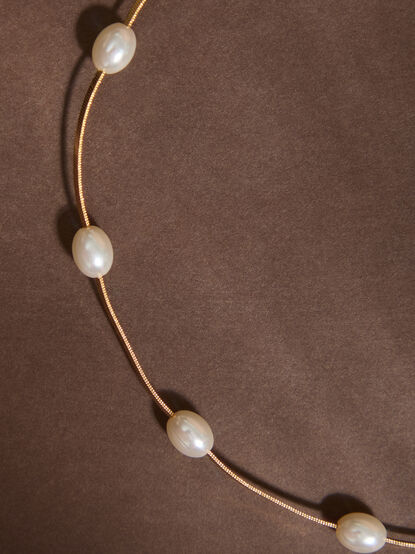 Station Pearl Choker - TULLABEE
