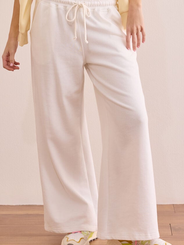 Soft Motion Wide Leg Pants Detail 3 - TULLABEE