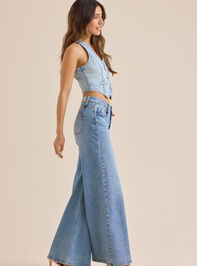 Piper Racerback Vest Detail 4 - TULLABEE