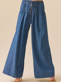 Hollis Smocked Pant Detail 2 - TULLABEE