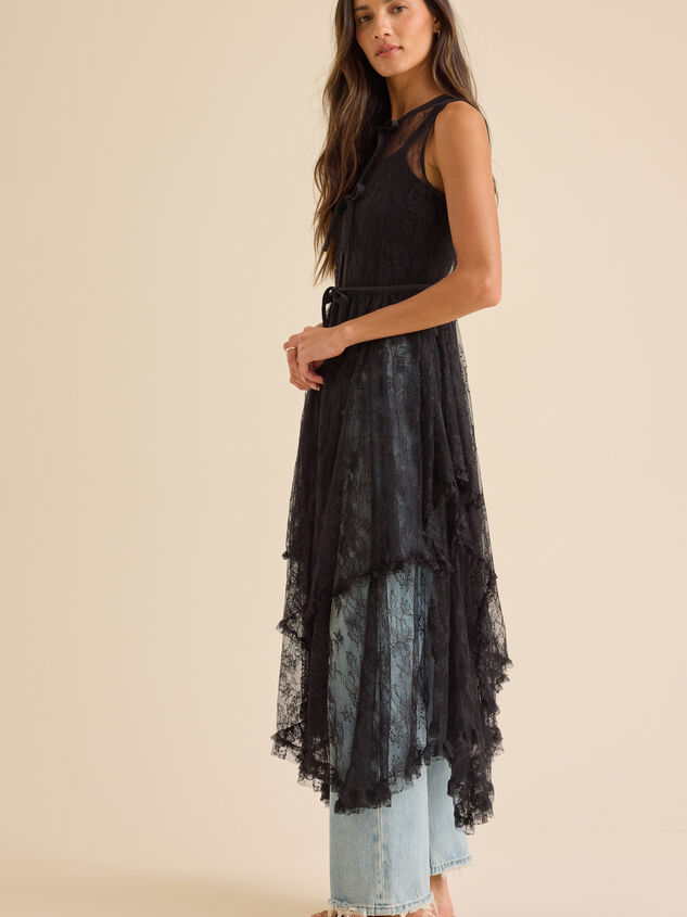Solana Lace Ruffle Kimono Detail 3 - TULLABEE