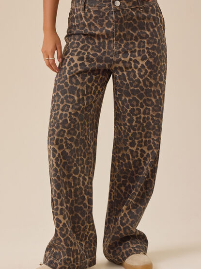Fawn Cheetah Baggy Pants - TULLABEE