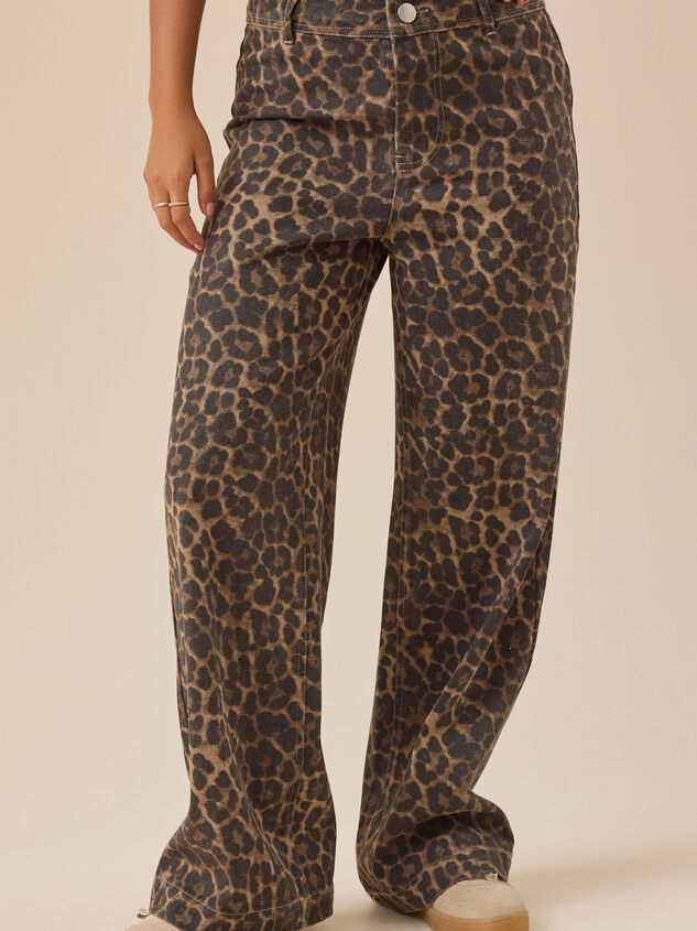 Fawn Cheetah Baggy Pants Detail 2 - TULLABEE