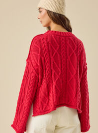 Everly Boxy Crew Sweater Detail 4 - TULLABEE