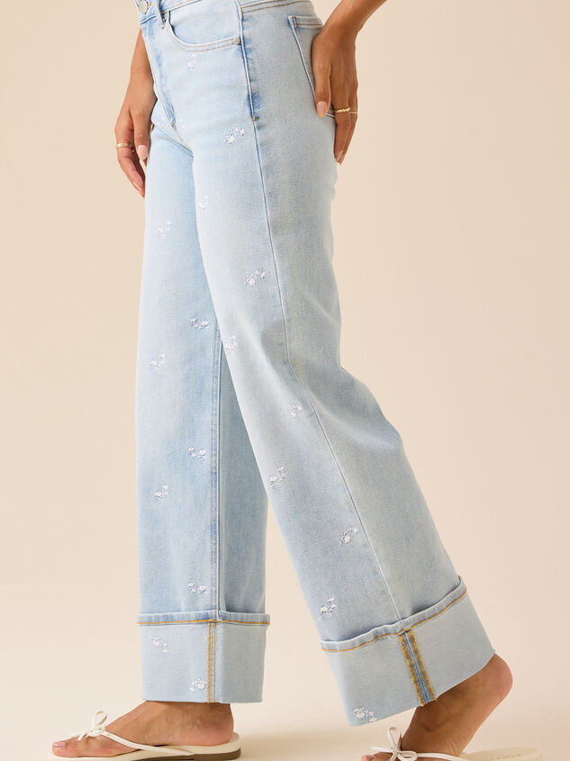 Edie Floral Embroidered Jeans Detail 4 - TULLABEE