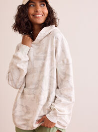 Down to Earth Camo Hoodie - TULLABEE