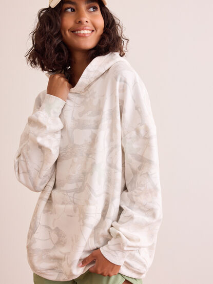 Down to Earth Camo Hoodie - TULLABEE