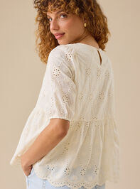 Natalya Embroidered Tunic Top Detail 6 - TULLABEE