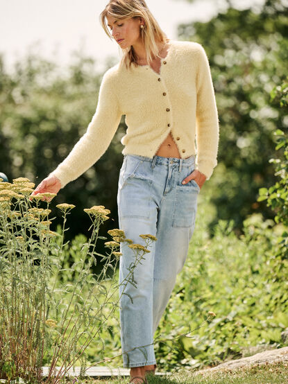 Westyn Barrel Jeans - TULLABEE
