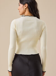 Loren Ribbed Mock-Neck Top Detail 4 - TULLABEE