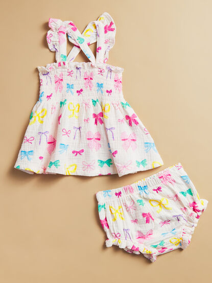 Fiona Smocked Floral Dress - TULLABEE