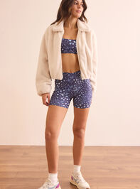 Luxe Warmth Faux Fur Jacket Detail 2 - TULLABEE