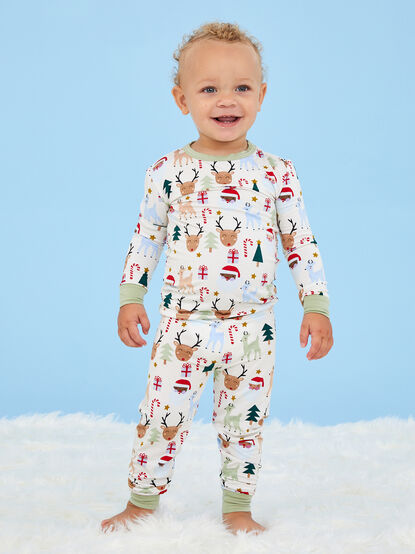 Santa Friends Lounge Set - TULLABEE