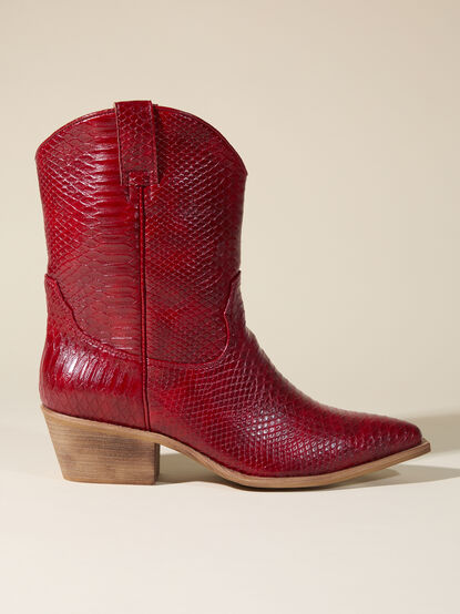 Karlie Western Boot - TULLABEE