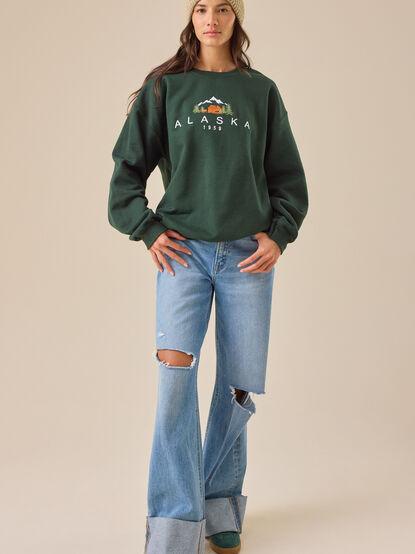 Alaska Embroidered Crewneck - TULLABEE